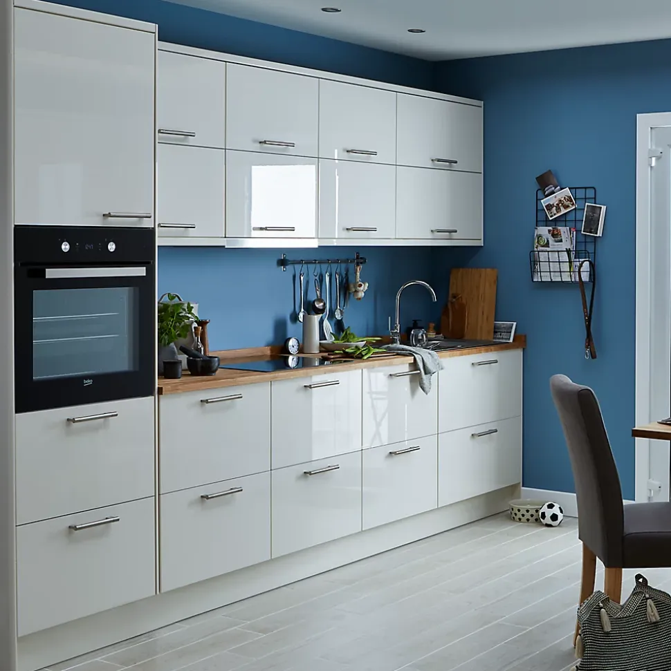 Bande de chant pour joue de finition GoodHome Stevia Crème Ep. 0.6 mm x L. 10 m