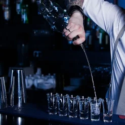 Bec verseur doseur à alcool 2 cl avec bille Fackelmann Bar Concept