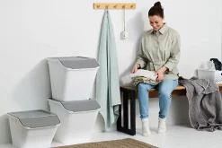 Boîte de rangement 37 L empilable SmartStore Collect Stack It Orthex P.55 cm blanc et gris