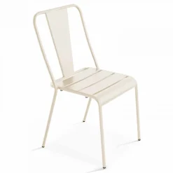 Chaise en métal ivoire Oviala