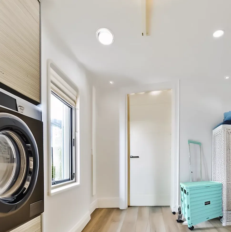 Chariot de course 8 roues - Pliable - Plastique - Avec Couvercle - Bleu Turquoise - 70Kg