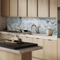 Crédence de cuisine effet marbre bleu lagon IDPanneaux L. 255 x H. 60 cm