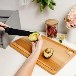 Creative Home Grande Planche a Decouper Bois - 42 x 24,5 x 1,5 cm - avec Rainure pour le Jus - Bois de Hêtre Naturel - Double Face