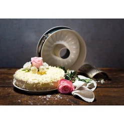 Ensemble de 4 moules à gâteaux de formes différentes de 28 à 32 cm Dr.Oetker Back-Trend