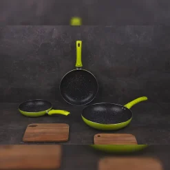 Ensemble de 3 poeles a frire San Ignacio Molen 20-24-28cm avec tablier de cuisine