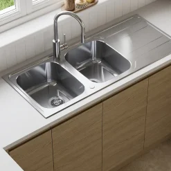 Evier à encastrer en inox microstructuré 2 bacs et égouttoir l. 50 x H. 19 x P. 19 cm GoodHome Lucerne