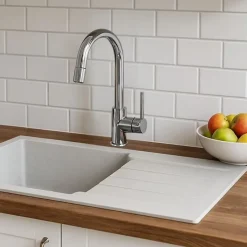 Evier 1 grande cuve 1 égouttoir en résine blanc Essebagno Sierra