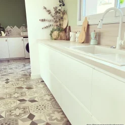 Evier céramique blanc Villeroy & Boch SUBWAY PURE 1 bac et demi - égouttoir droite