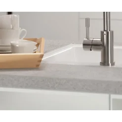 Evier céramique blanc Villeroy & Boch SUBWAY PURE 1 bac et demi - égouttoir gauche