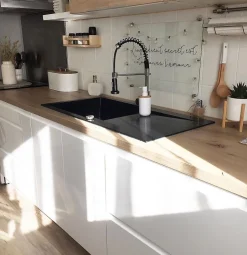 Evier réversible 1 grande cuve 1 égouttoir en résine gris Essebagno Lisse