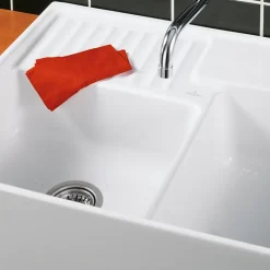 Evier timbre d'office VILLEROY ET BOCH Tradition 2 bacs 89,5 x 63 céramique vidage auto blanc + Egouttoir déroulable