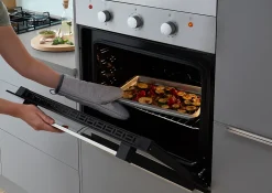 Four à chaleur tournante 60L Cooke & Lewis CLCSB60, argent