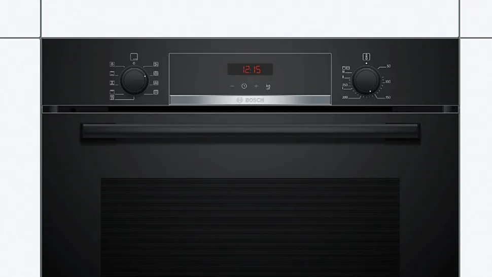 Four nettoyage pyrolyse Bosch HBA573BA0 71L noir