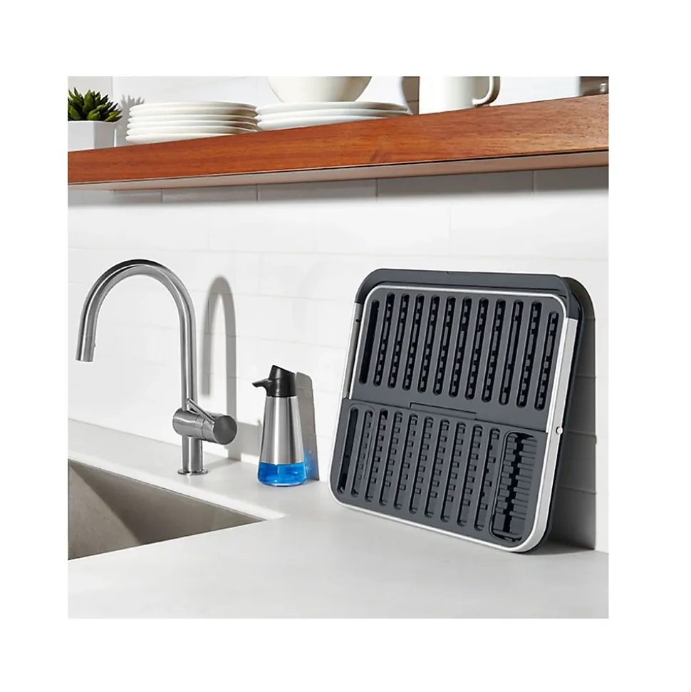 Égouttoir à vaisselle pliable 2 étages Oxo OX13322800