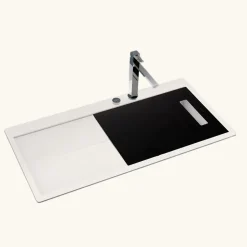 Grande planche à découper Schock en verre noir CLARA