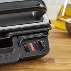 Grille-viande Tefal ULTRA COMPACT GRILL & BARBECUE 2000W INOX GC305012