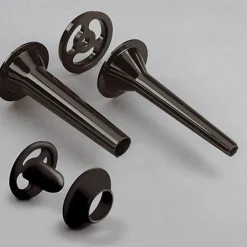 Hachoir a viande - KENWOOD MG510 - Puissance 450W - Corps et vis en métal - 3 grilles en acier