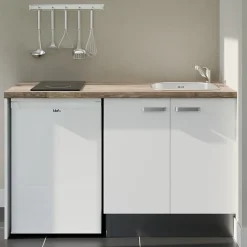 Kitchenette K17 façades Blanc - Plan de travail Bois - Crédences : Non - Evier inox - Electroménager Blanc inclus