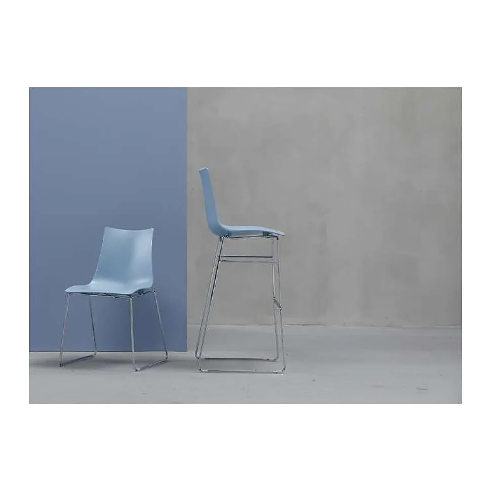 Lot de 2 chaises Zebra avec pied luge par Scab