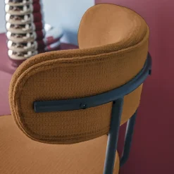 Lot de deux tabourets de bar assise rotative métal noir et tissu camel - L 50 x P 50 x H 92cm - Iris