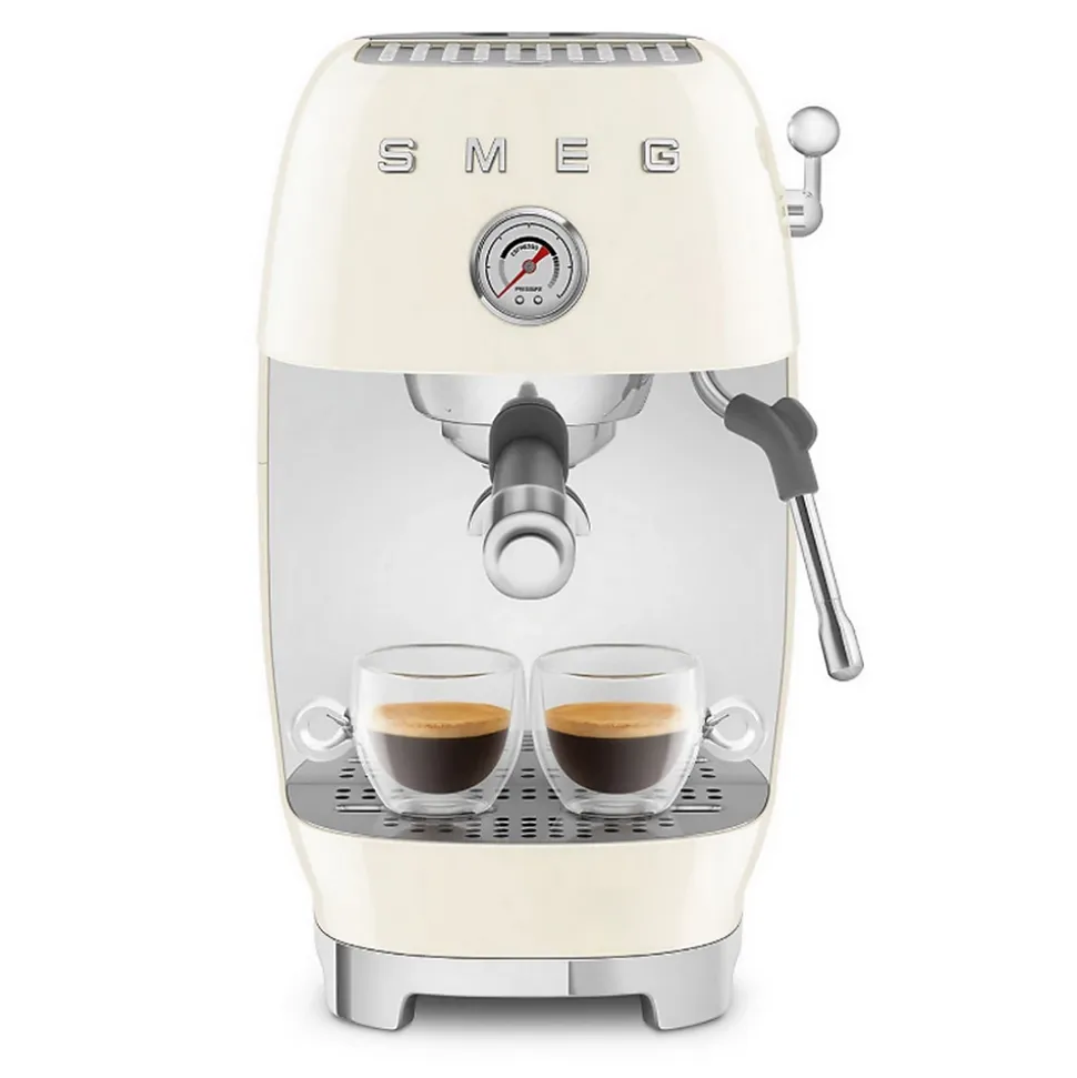 Machine à café expresso crème Smeg ECF03CREU années 50