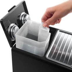 Machine à expresso DeLonghi Stilosa EC230.BK 15 bars Noir 1 L 1100 W