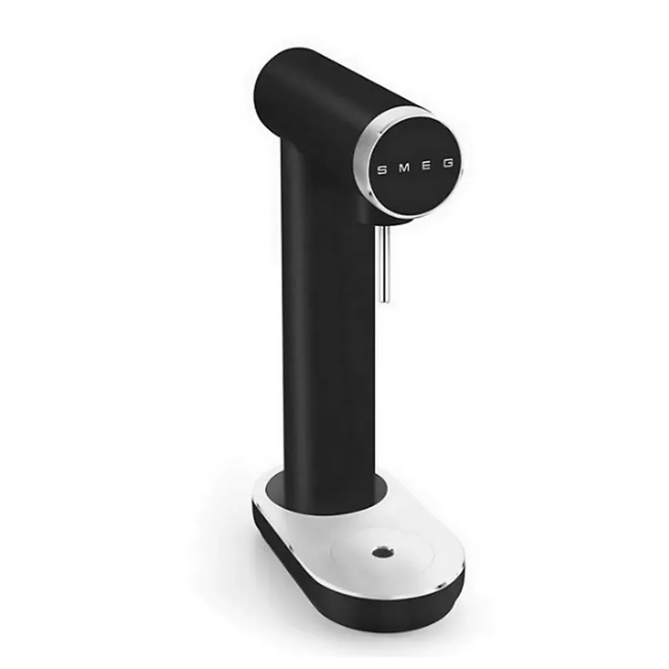Machine à gazéifier l'eau + 1 bouteille - noir Smeg SKC01BLM collezione