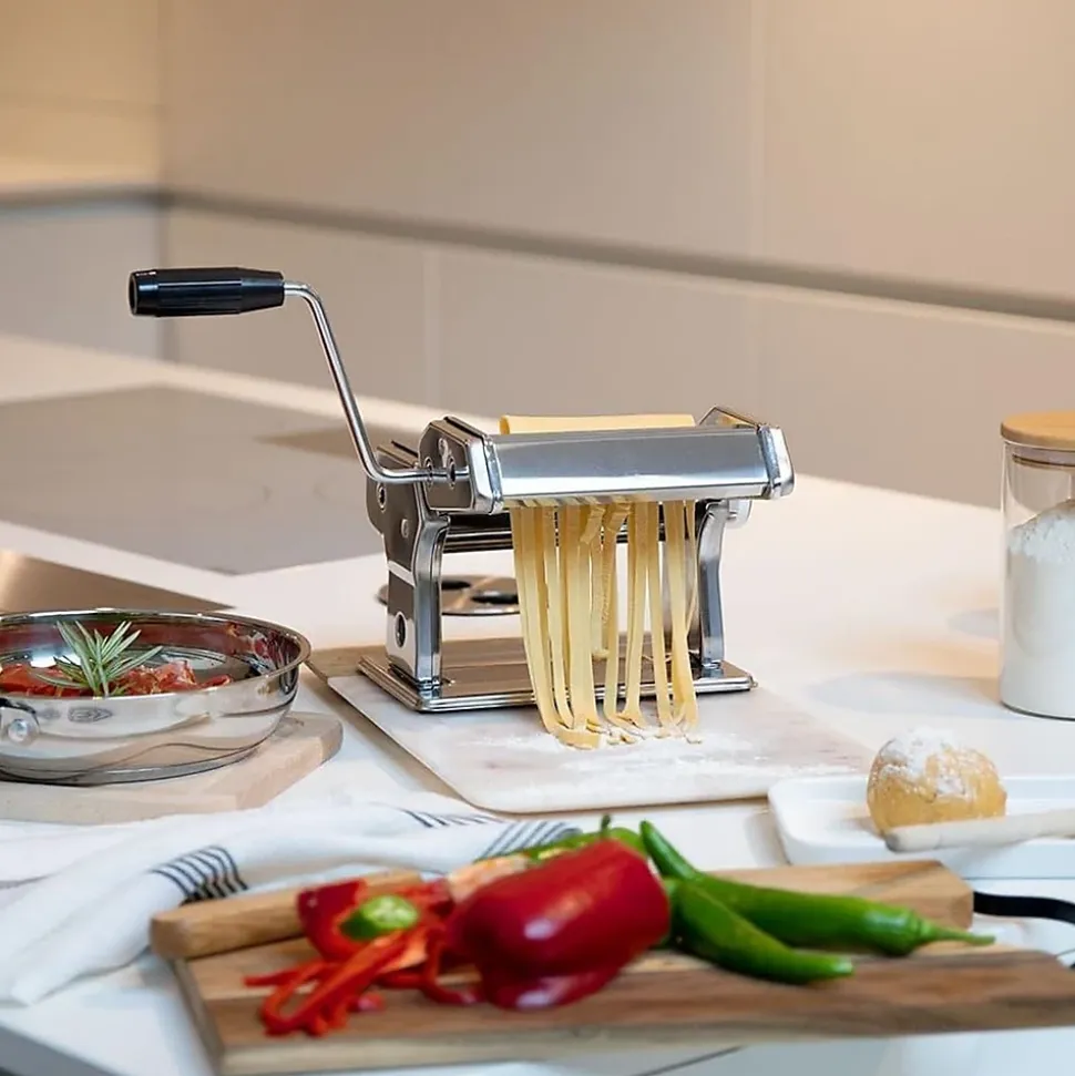 Machine à ravioli et spaghetti Livoo MEN41 avec Balance de cuisine Adler AD-3138 Capacité 5 kg, écran LCD coloris blanche