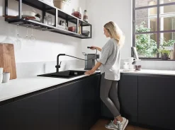 Mitigeur de cuisine avec douchette noir mat Hansgrohe Talis M 54 bec droit