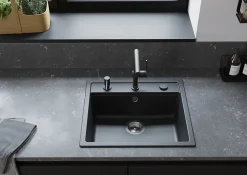 Mitigeur de cuisine avec douchette noir mat Hansgrohe Talis M 54 bec droit