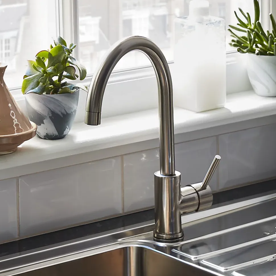 Mitigeur de cuisine haut en laiton chromé H.33,5 cm, Cooke & Lewis Katiki