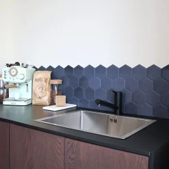 Mitigeur de cuisine noir Essebagno Tubic