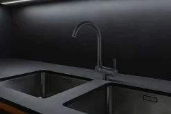 Mitigeur de cuisine rabattable en métal noir Edouard Rousseau Krami
