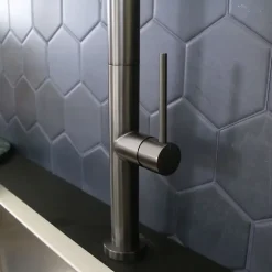 Mitigeur évier à douchette gun metal Essebagno Portofino