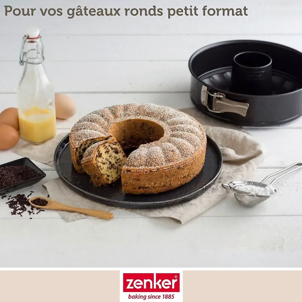 Moule à manqué à charnière avec fond à savarin 18 cm Zenker Black Metallic