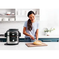 NINJA - OL750EU - Multicuiseur SmartLid 14-en-1 Foodi MAX - Autocuiseur, Friteuse/Cuiseur et le mode exclusif Combi-Vapeur