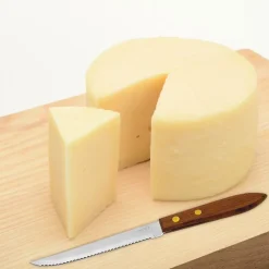 Petit couteau de cuisine avec manche en bois 21 cm Nirosta