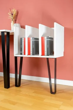 Pied de meuble triangle en acier noir H. 71 cm