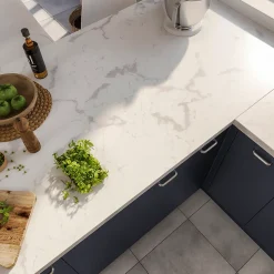 Plan de travail stratifié aspect marbre blanc GoodHome Kala L.300 x l.62 x Ép.3,8 cm