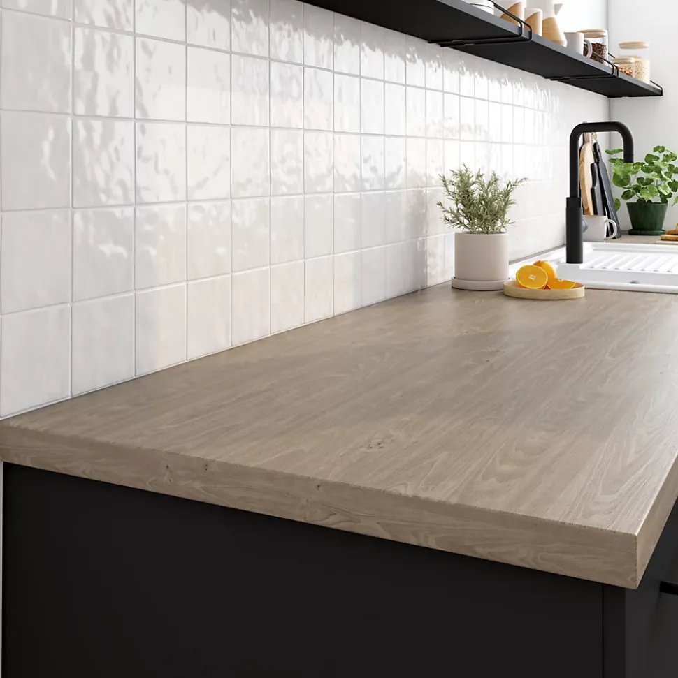 Plan de travail stratifié aspect chêne bastide GoodHome Kabsa L.300 x l.62 x Ép.3,8 cm