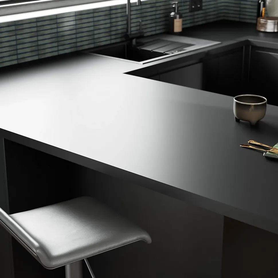 Plan de travail stratifié noir mat L.300 x l.62 x ép.3,8 cm GoodHome Berberis