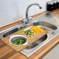 Planche à découper en bambou avec passoire intégrée