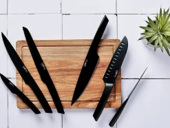 Planche à découper en bois d'acacia ALVA - 38 x 25cm