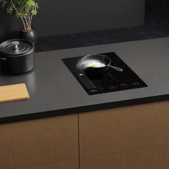 Plaque de cuisson induction aspirante L39cm 3200w 2 foyers plaque avec hotte intégré 500m3h boost recyclage ou évacuation Ciarra