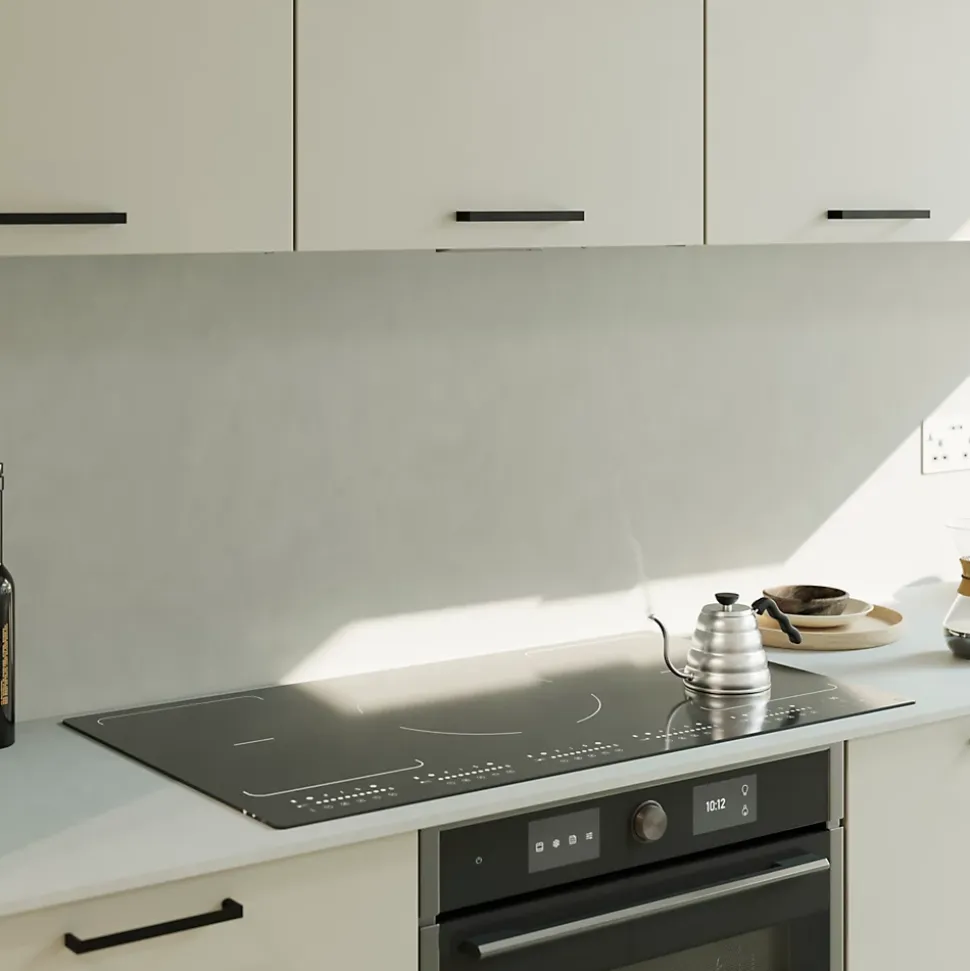 Plaque de cuisson induction 5 foyers GoodHome coloris noir l.90 x P.52 x H.6 cm