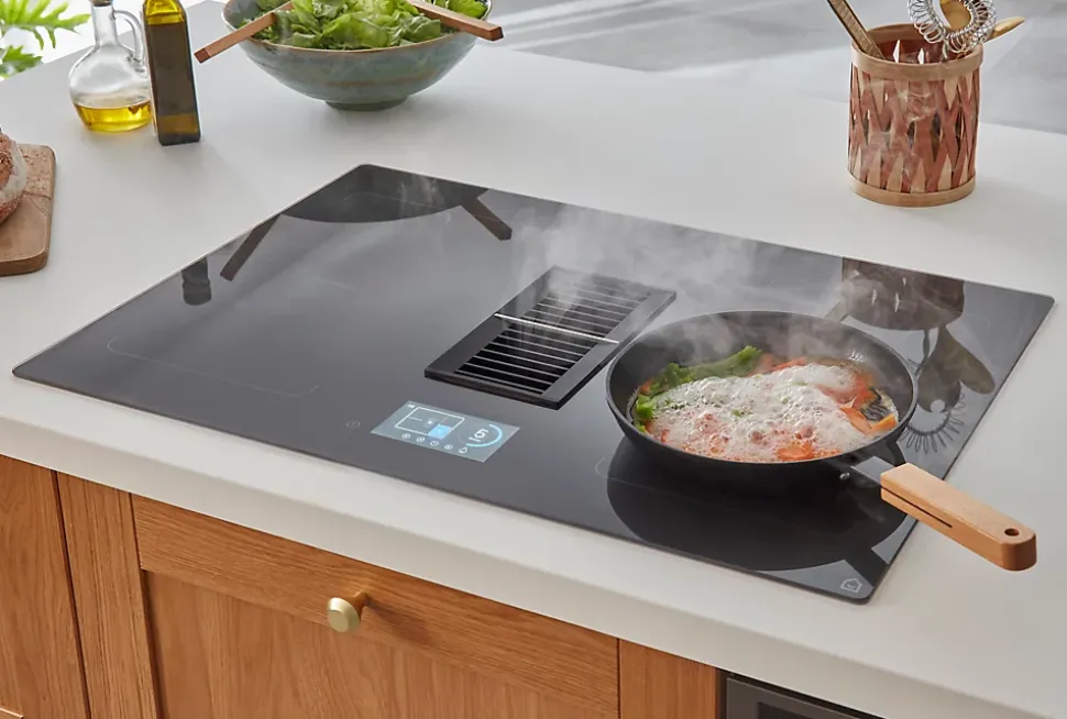 Plaque de cuisson induction 4 foyers GoodHome coloris gris anthracite l. 77 x P. 52 x H. 25 cm