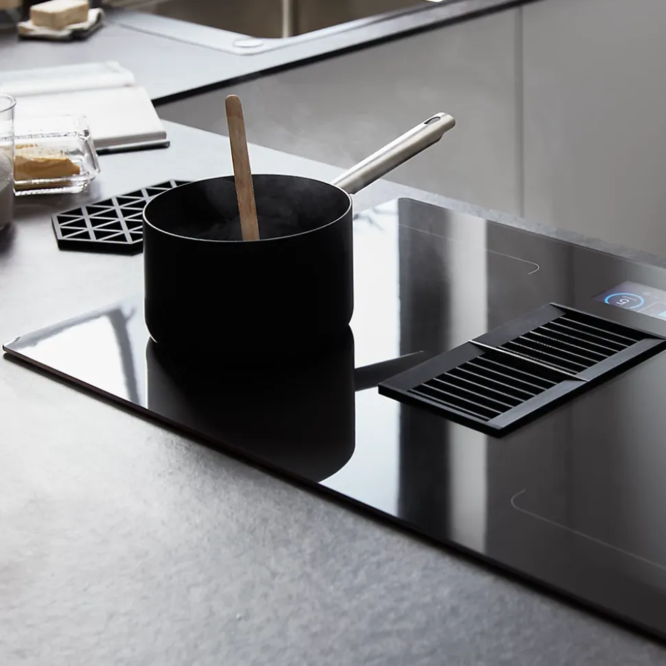 Plaque de cuisson induction 4 foyers GoodHome coloris gris anthracite l. 77 x P. 52 x H. 25 cm