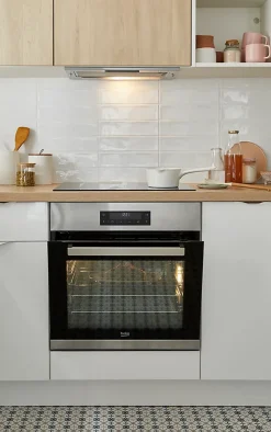 Plaque de cuisson induction 4 foyers Beko coloris noir l.58 x P.51 x H.5,2 cm