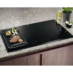 Plaque induction Electrolux EIV95550