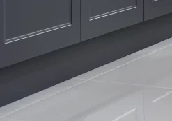 Plinthe de cuisine Goodhome Artemisia Gris H. 15 cm x l. 2.4 m x Ep. 16 mm